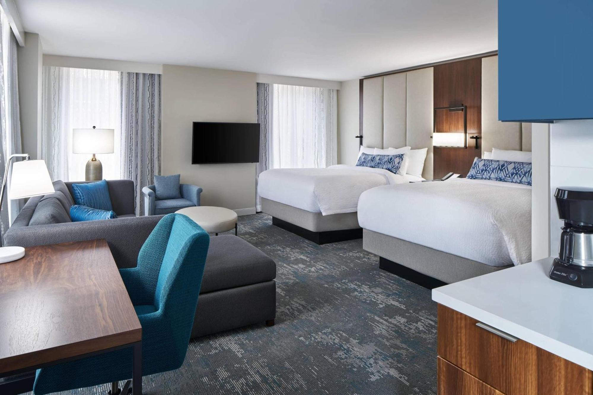 Hotel By Marriott Downtown/convention Center
